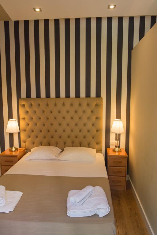 Ab Apartamentos Trinidad Малага Номер фото